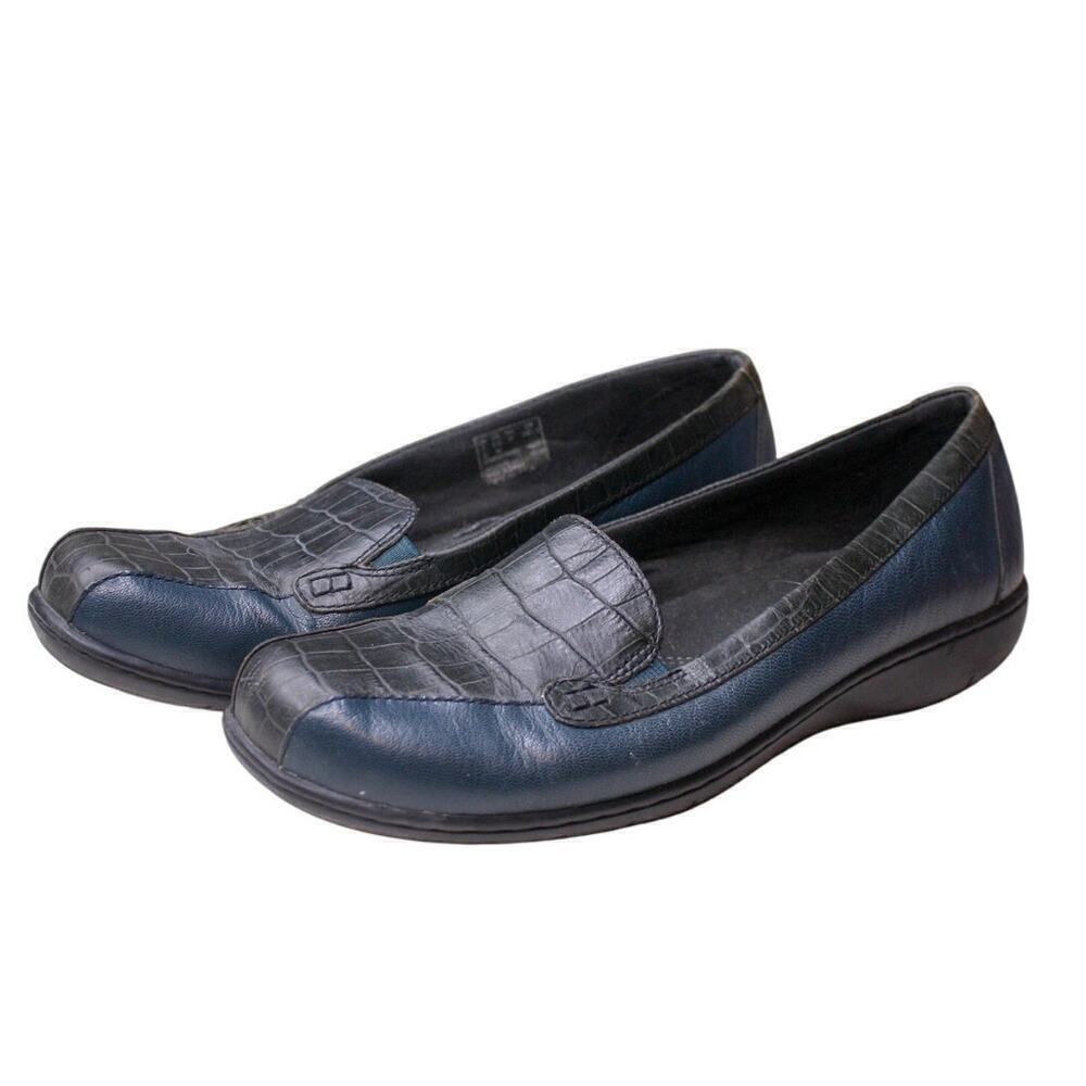 Clarks Collection Slip On Comfort Shoes Croc Embossed Blue Gray 9.5M